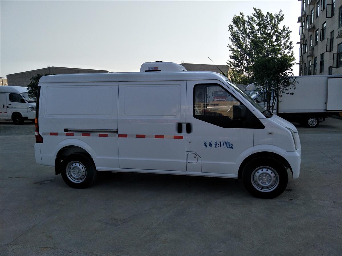 東風小康面包式商務冷藏車 東風小康面包式商務冷藏車