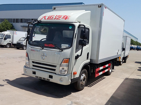 大運(yùn)單排4.05米貨廂冷藏車 大運(yùn)單排4.05米貨廂冷藏車