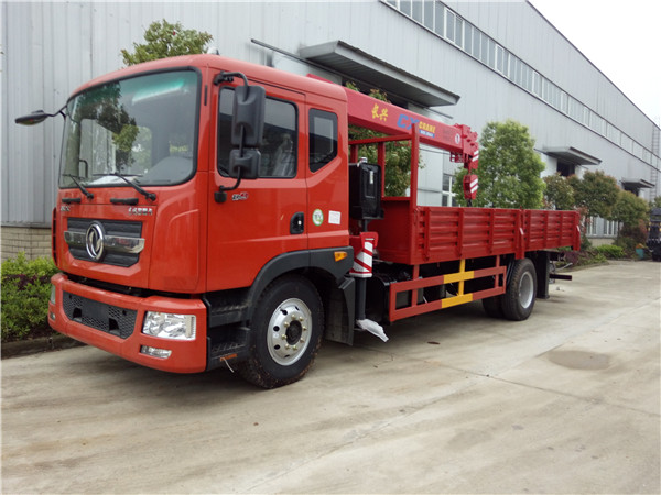 東風多利卡長興5噸隨車吊 東風多利卡長興5噸隨車吊