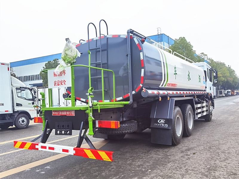 東風(fēng)T5后雙橋灑水車