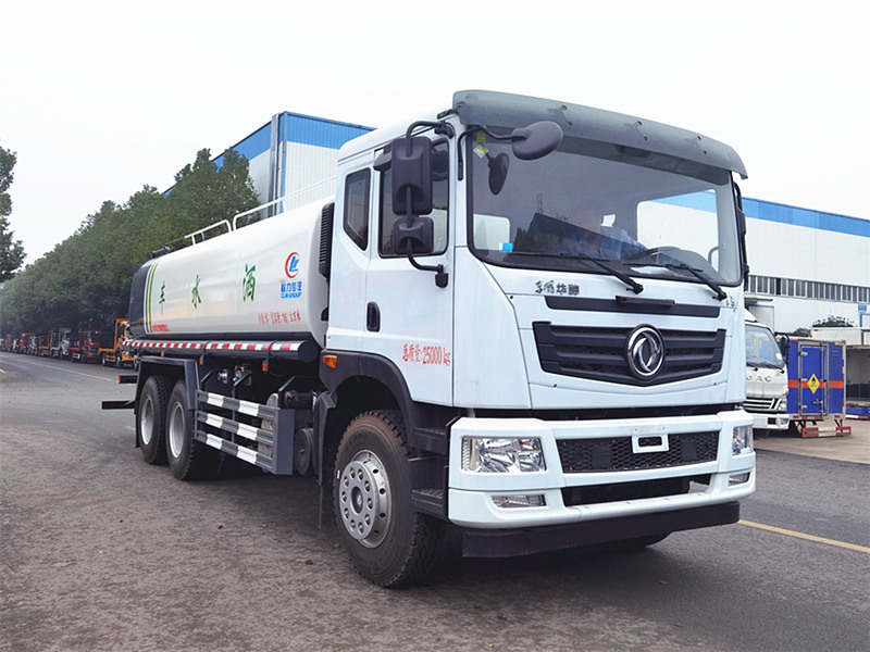 國六東風(fēng)T5后雙橋灑水車