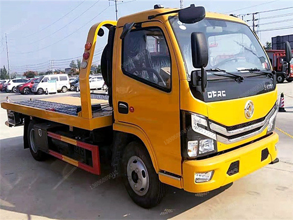 東風(fēng)多利卡一拖二藍(lán)牌清障車(chē) 東風(fēng)多利卡一拖二藍(lán)牌清障車(chē)