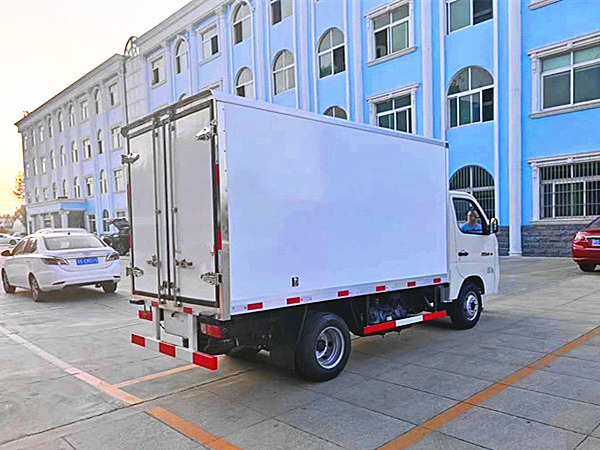 福田祥菱M1冷藏車