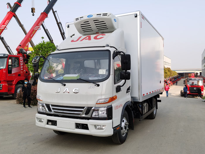 江淮駿鈴V6國六冷藏車