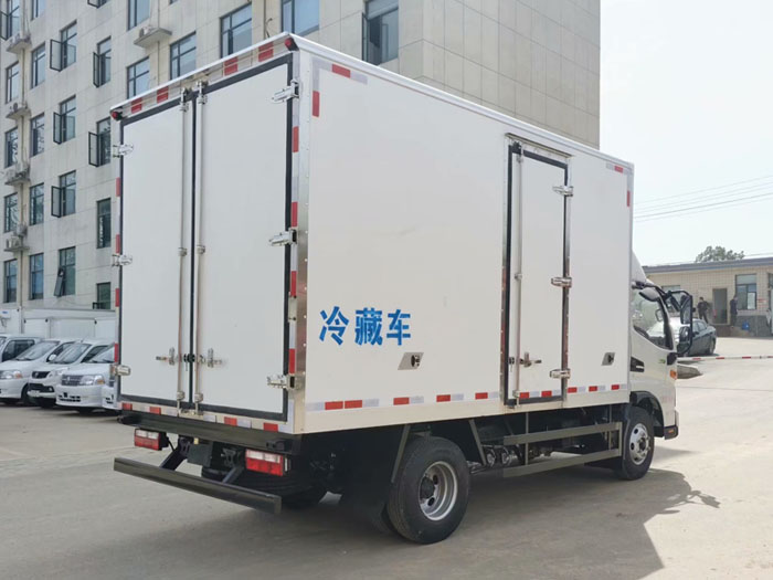 江淮駿鈴V6國六冷藏車